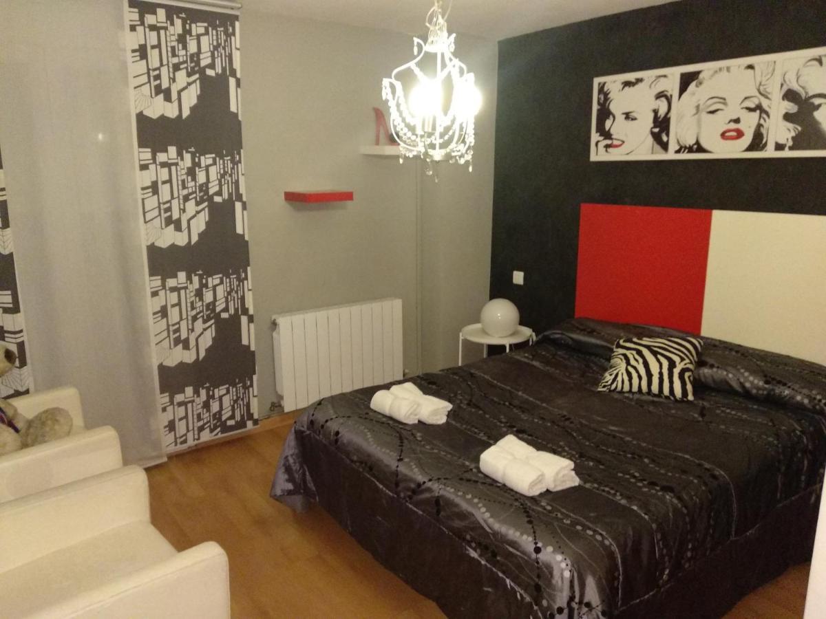 Agustina De Aragon Apartman Zaragoza Kültér fotó